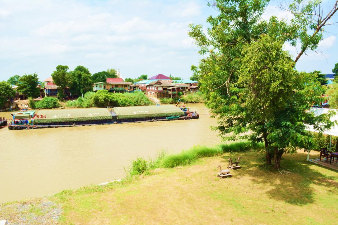 Pangsapuri 22 m² dengan 5 bilik tidur dan 7 bilik mandi peribadi di Ban Pom Phra Nakhon Si Ayutthaya Luaran gambar